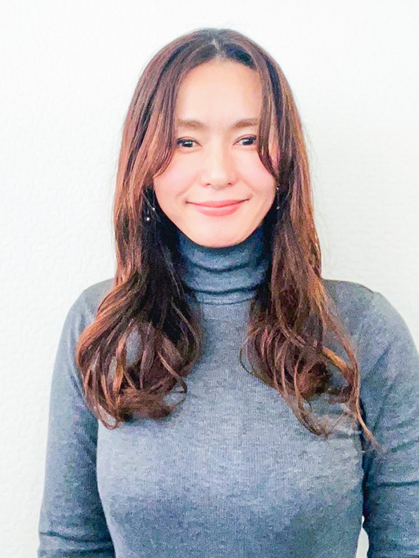 津田沼店スタッフ04